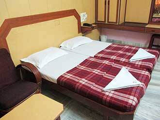 Janatha Deluxe Lodge, Davanagere 3